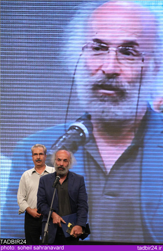 کیانوش عیاری در جشن انجمن منتقدان  خانه سینما